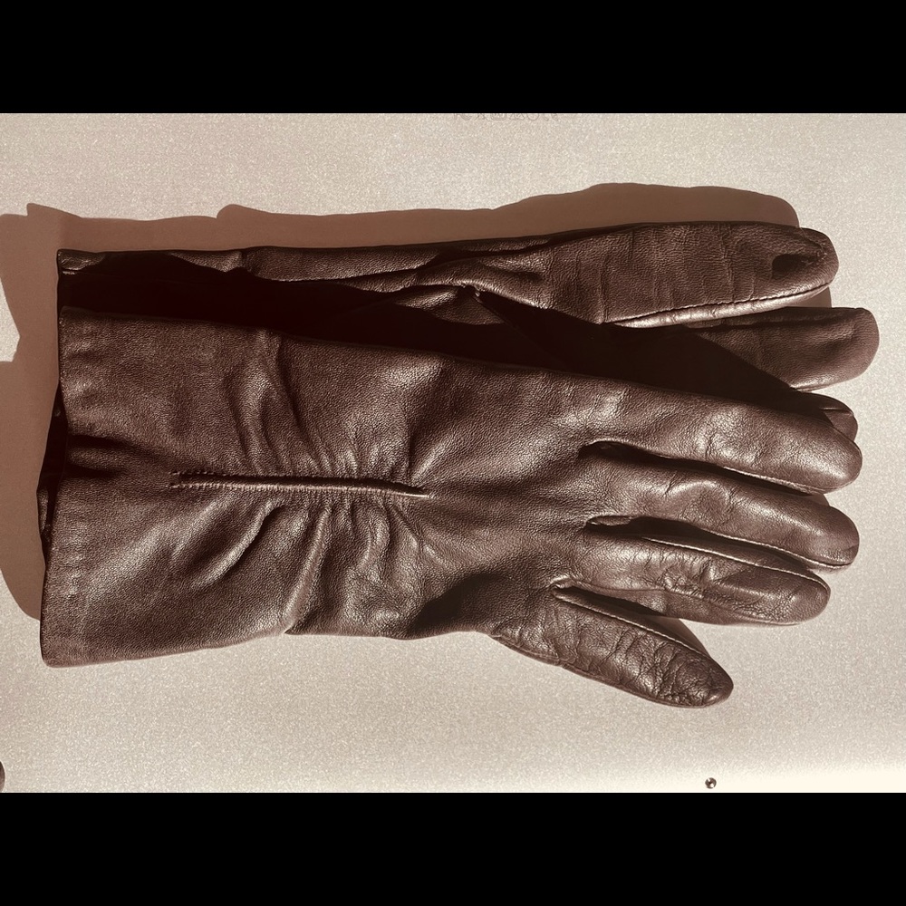 C&A leather gloves women’s size Medium